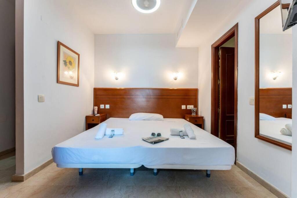 Ct 240 - Beachfront Apartment -Don Juan Manilva Esterno foto