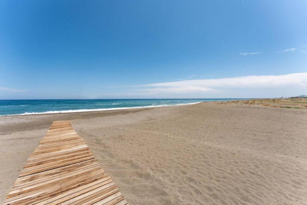 Ct 240 - Beachfront Apartment -Don Juan Manilva Esterno foto