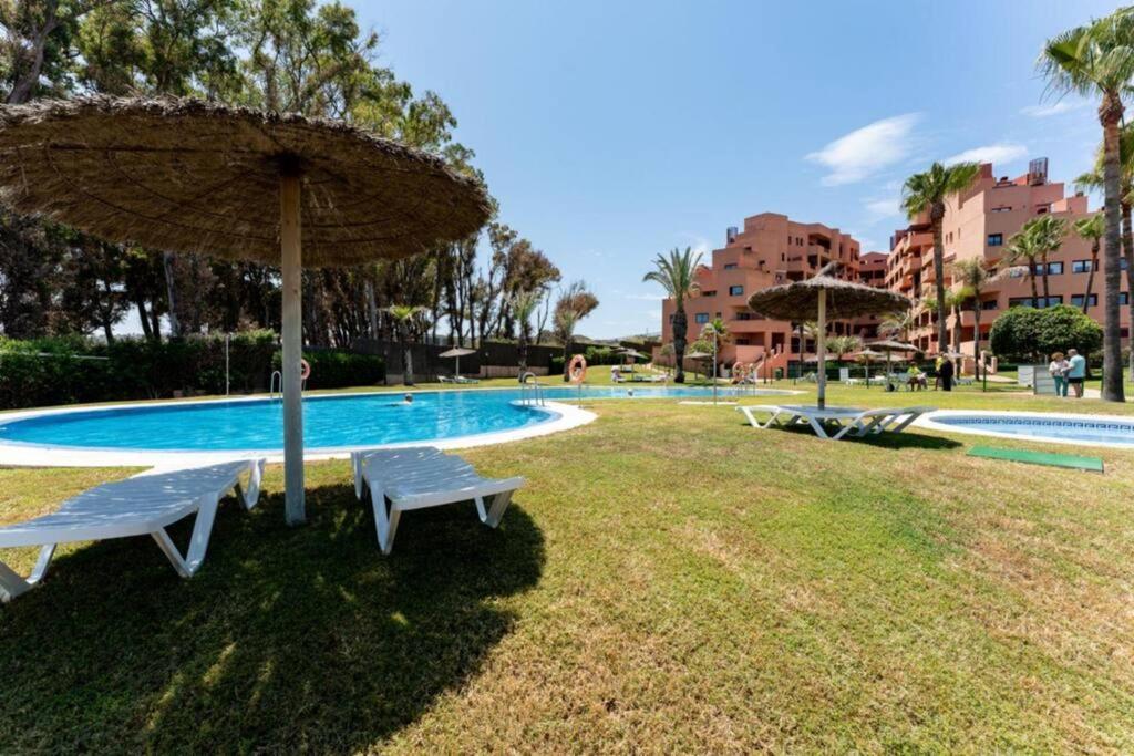 Ct 240 - Beachfront Apartment -Don Juan Manilva Esterno foto